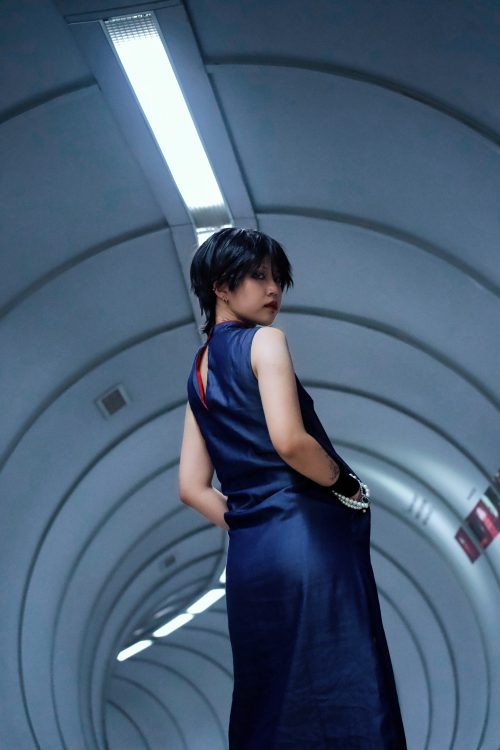 Midnight Stride - Women Sleeveless Long Qipao - Image 3