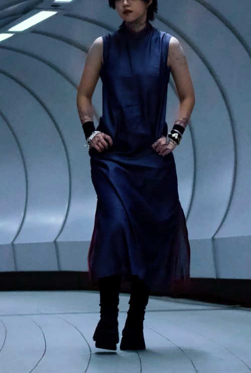 Midnight Stride - Women Sleeveless Long Qipao - Image 2